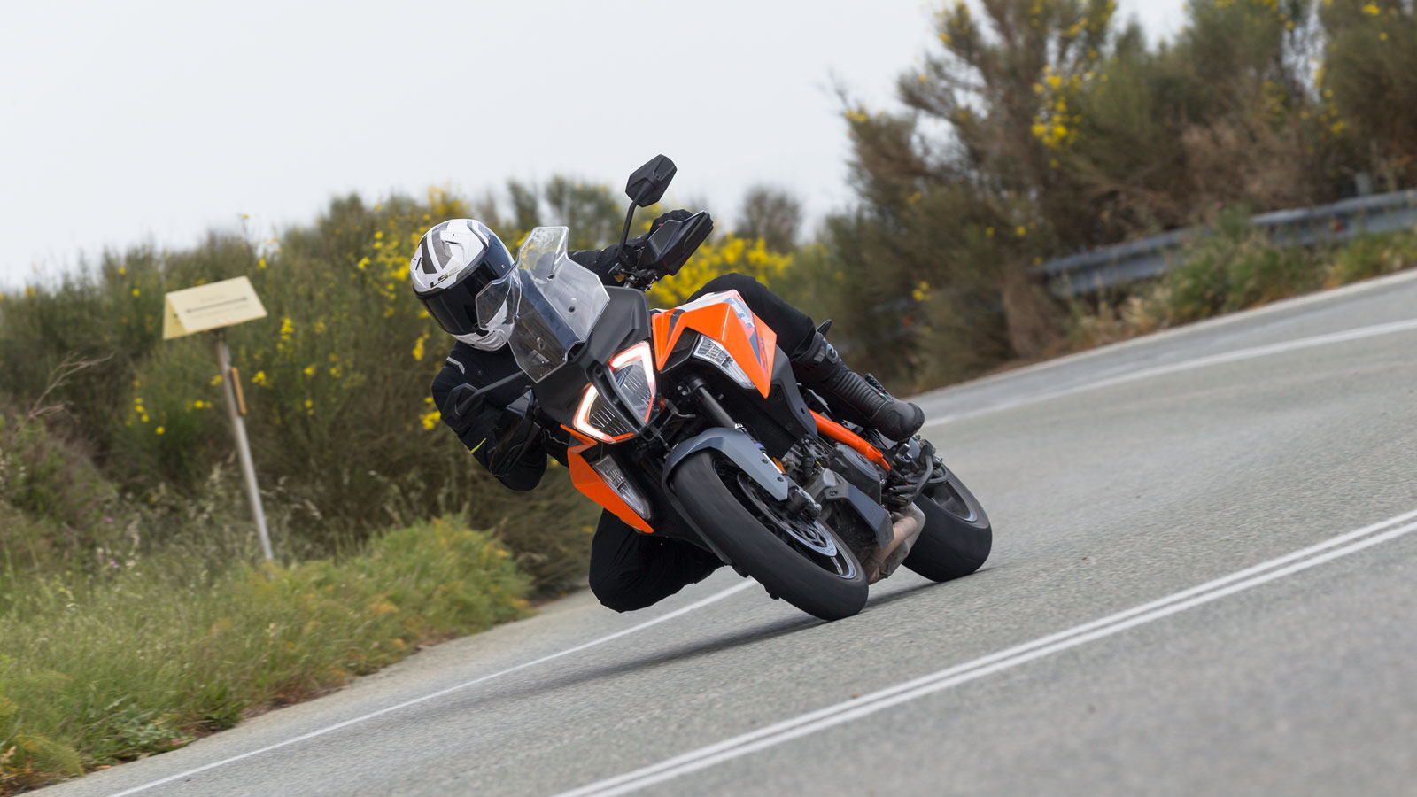 KTM 1290 Super Duke GT - Test