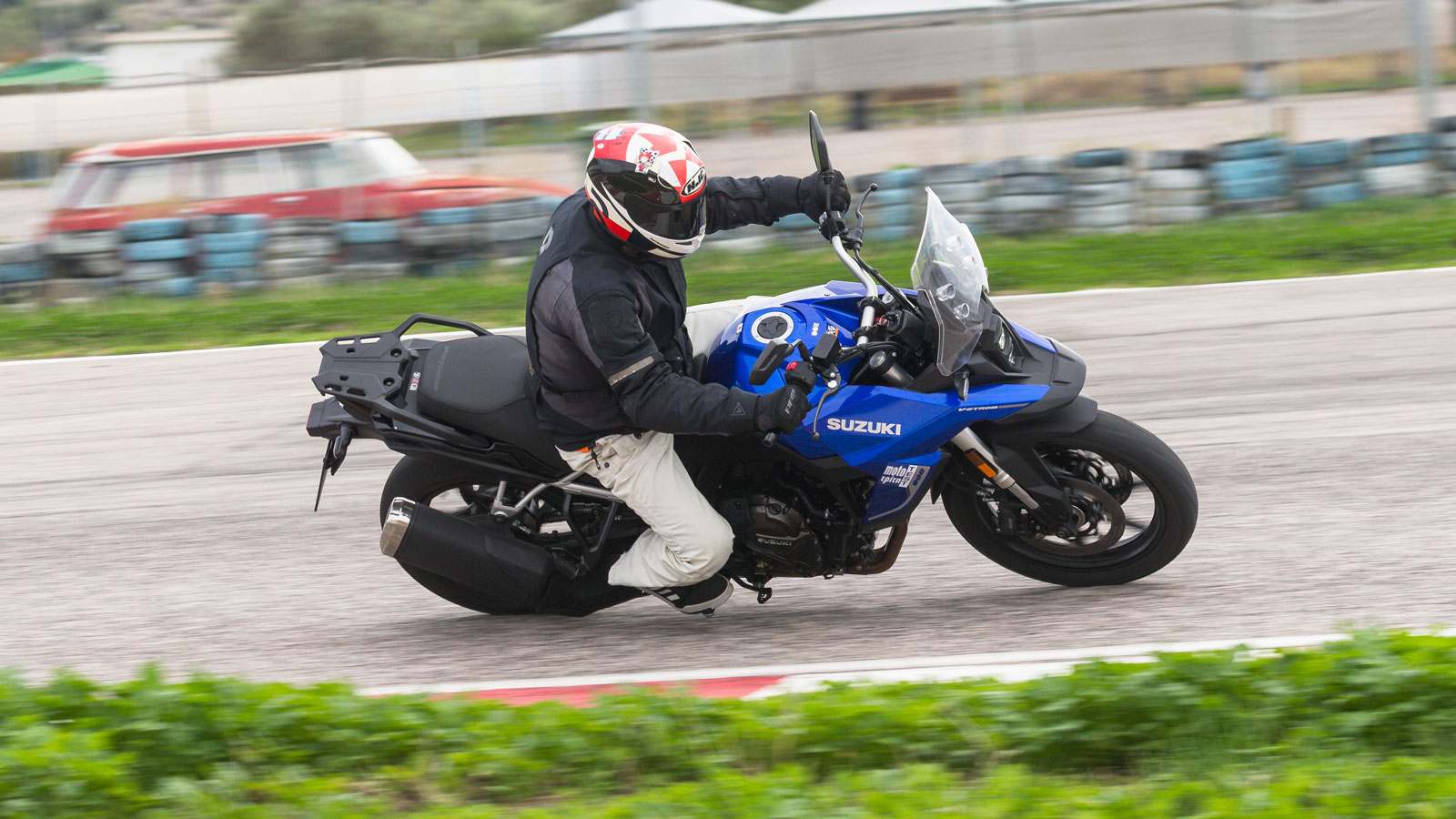Suzuki V-Strom 800 - Test