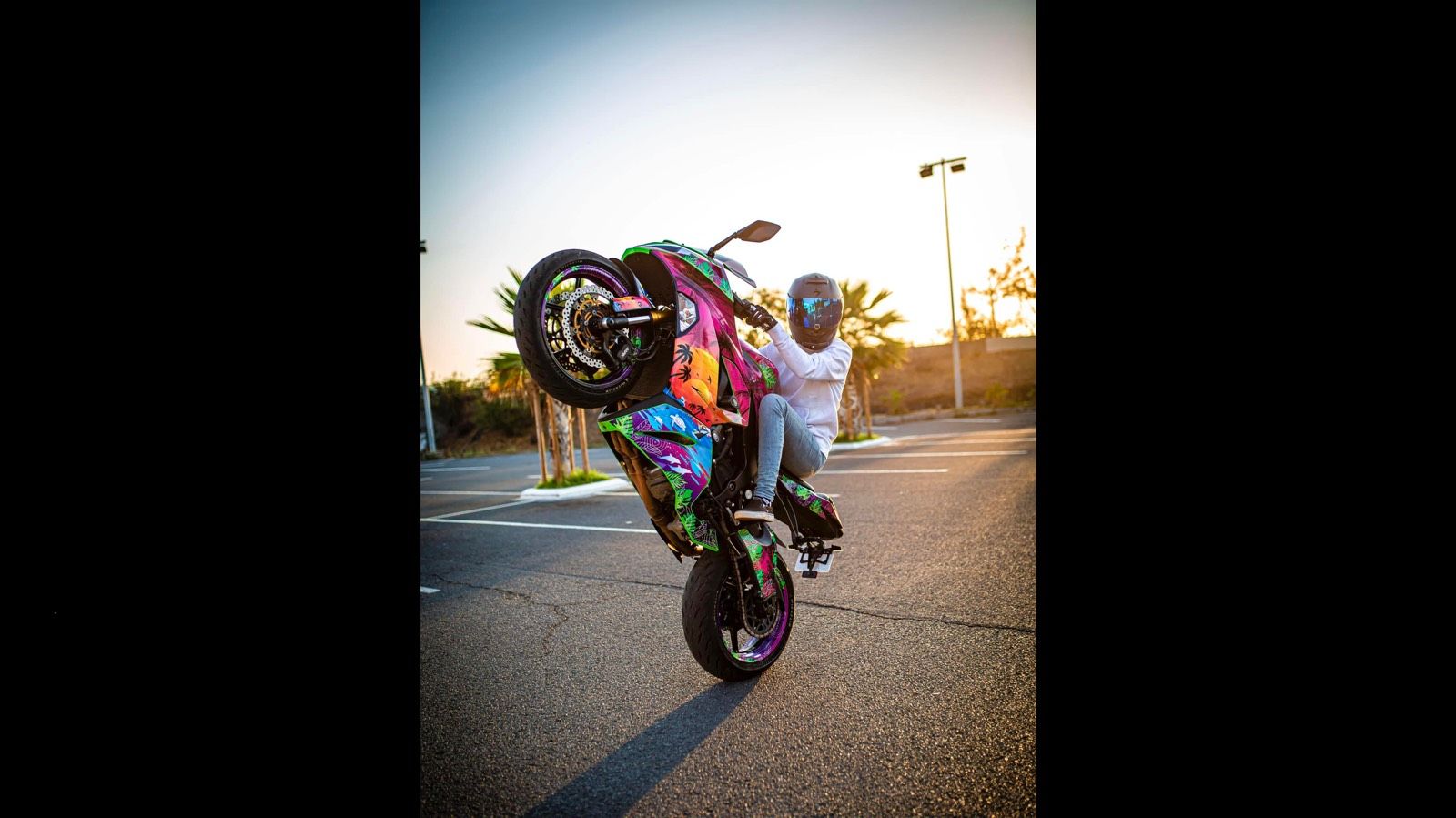 Sarah Lezito: Ποιος θα τολμήσει να της πει «να πάει να πλύνει κάνα πιάτο»; (+ video)