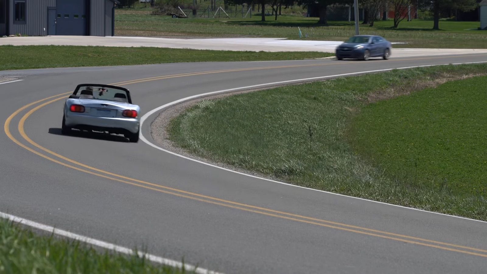 Mazda MX-5 με κινητήρα CBR1000RR: 160 ίπποι και κόφτης στις 13.000 σ.α.λ. (+video)