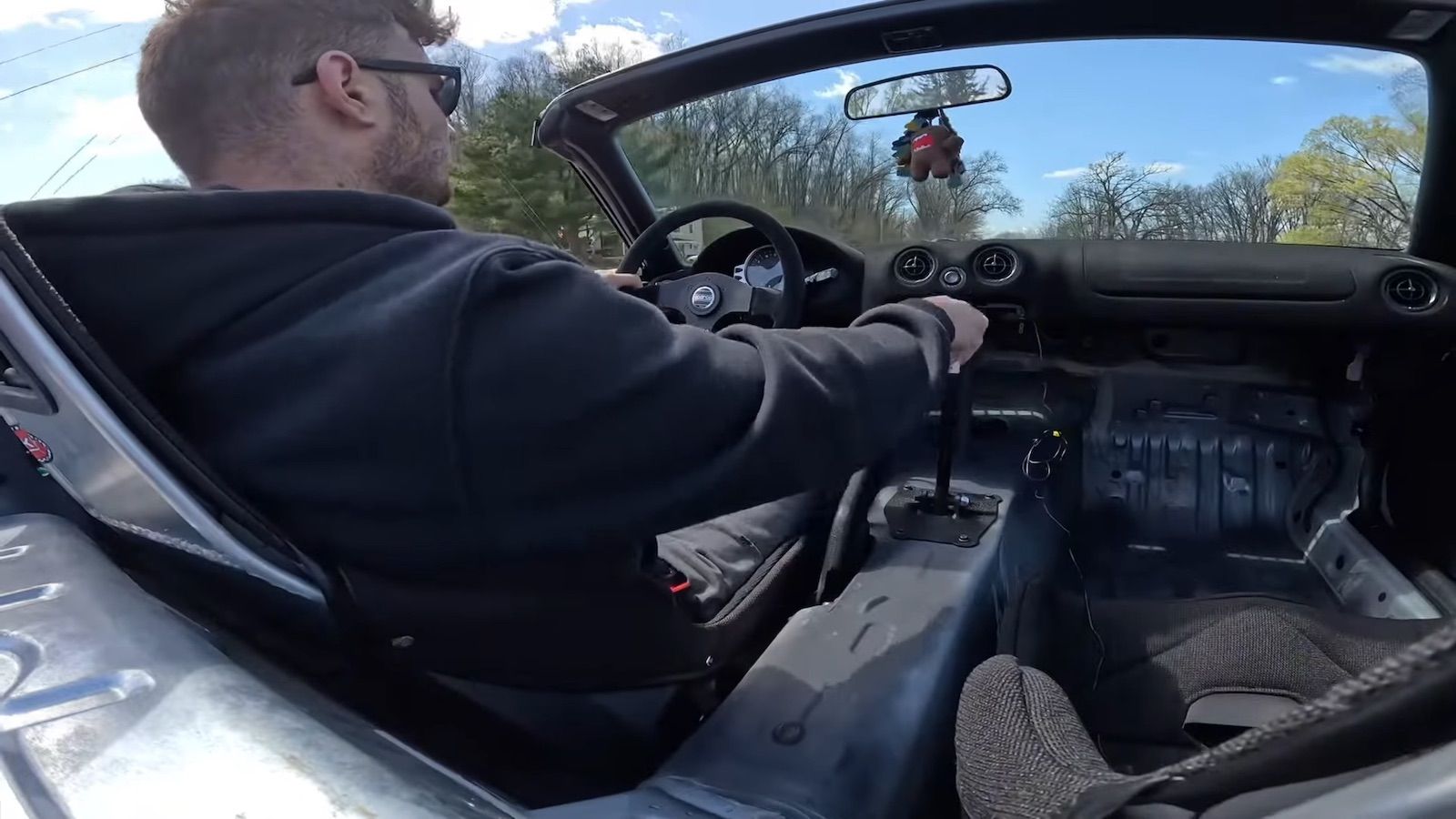 Mazda MX-5 με κινητήρα CBR1000RR: 160 ίπποι και κόφτης στις 13.000 σ.α.λ. (+video)