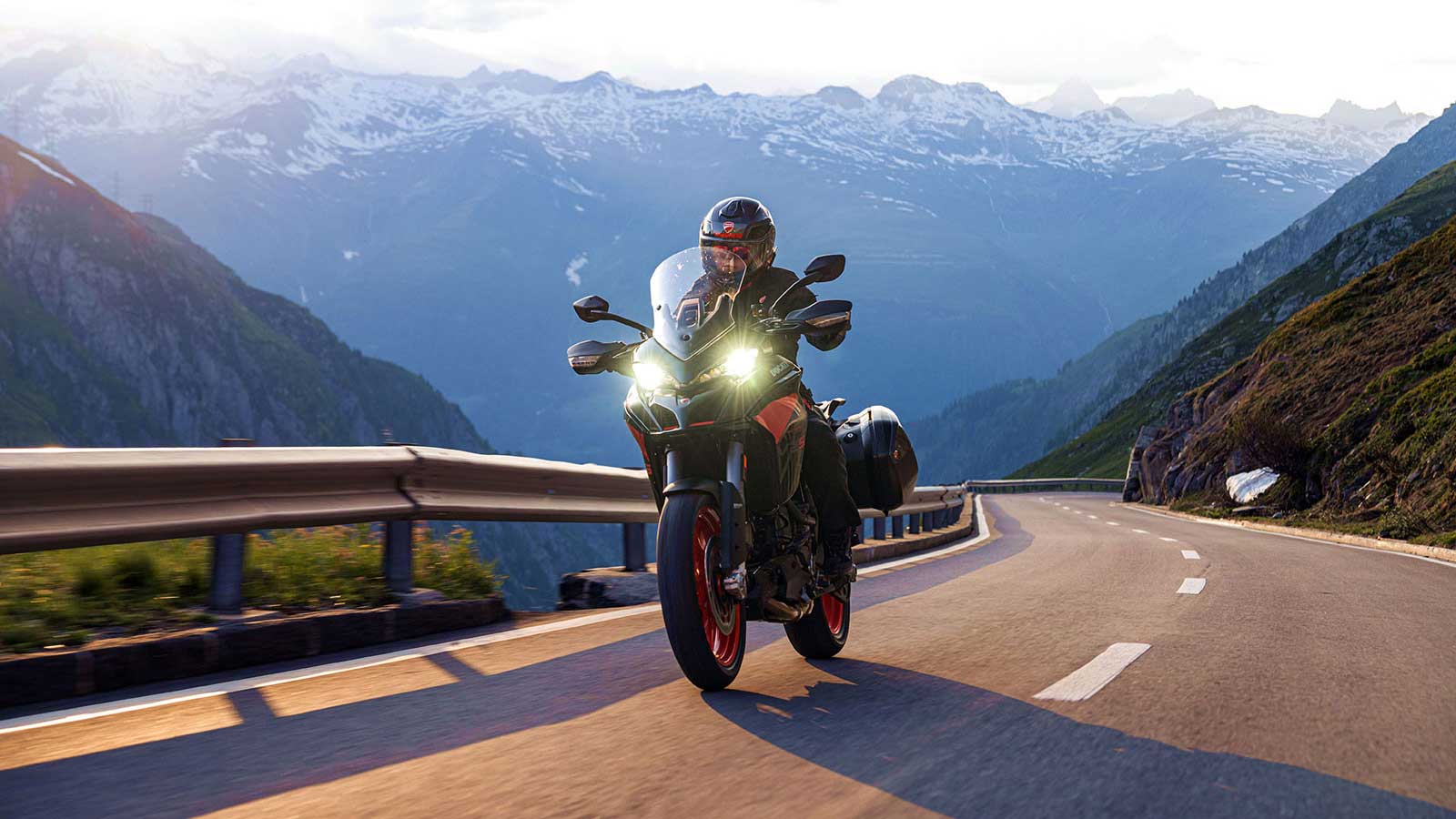 Ducati Multistrada V2/V2 S: Πλούσιος εξοπλισμός και 4 χρόνια εγγύηση