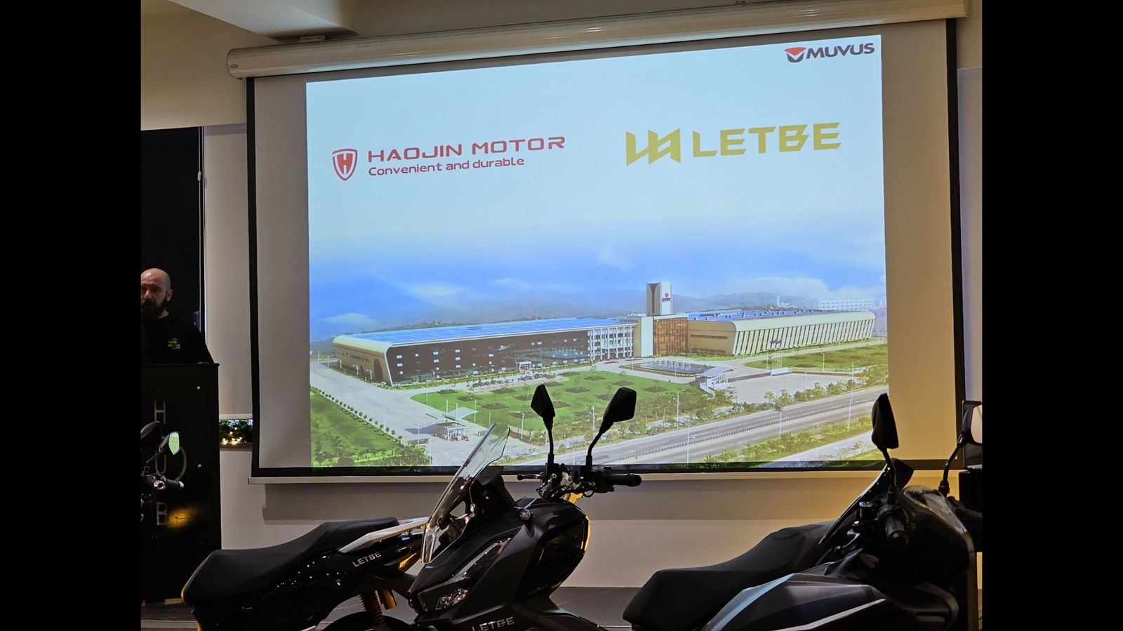 H LETBE και τα μοντέλα της, τώρα και στην Ελλάδα από τη MUVUS