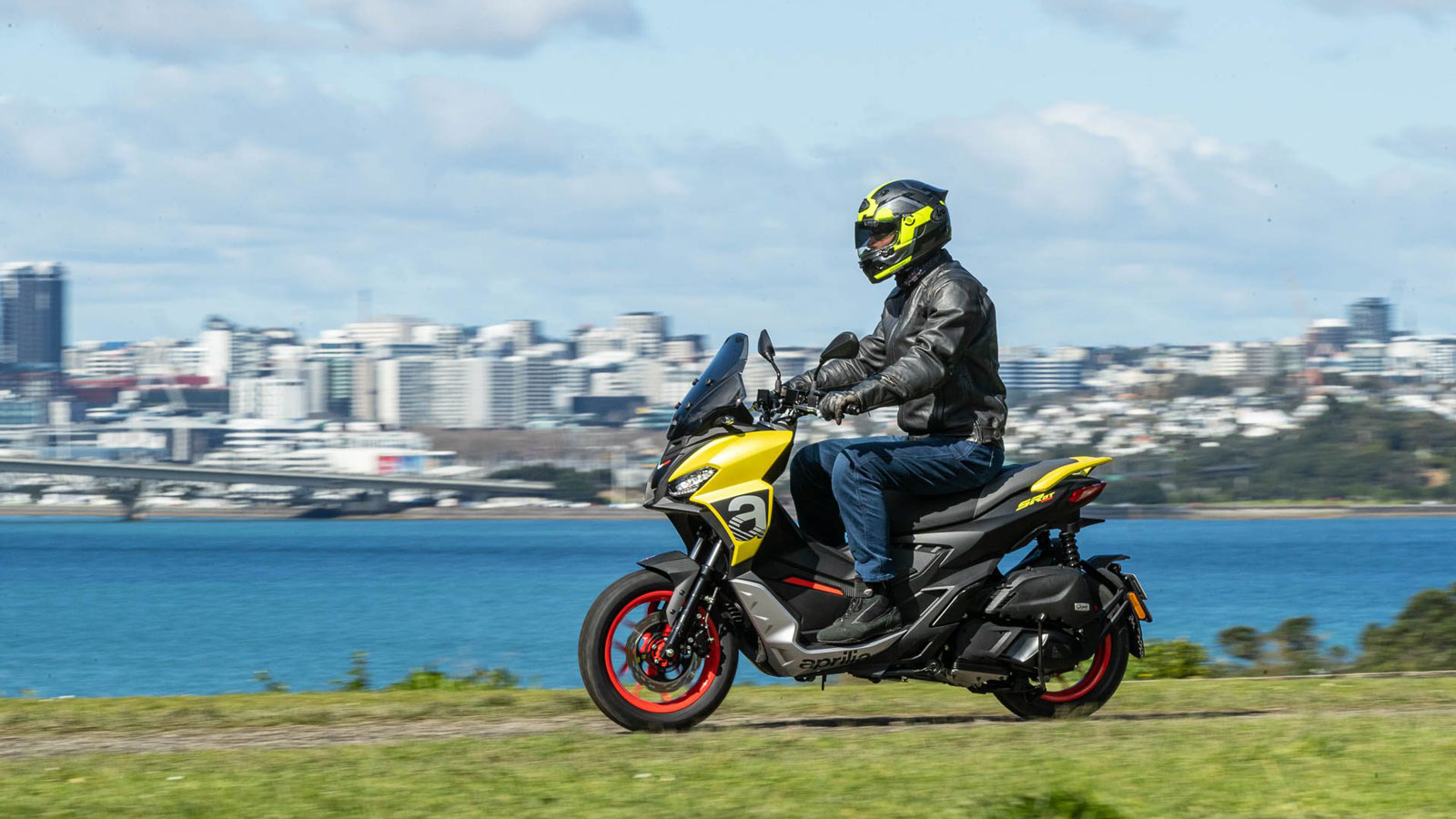 Margaris Scooterland: Για αξιόπιστο service στα scooter της Aprilia