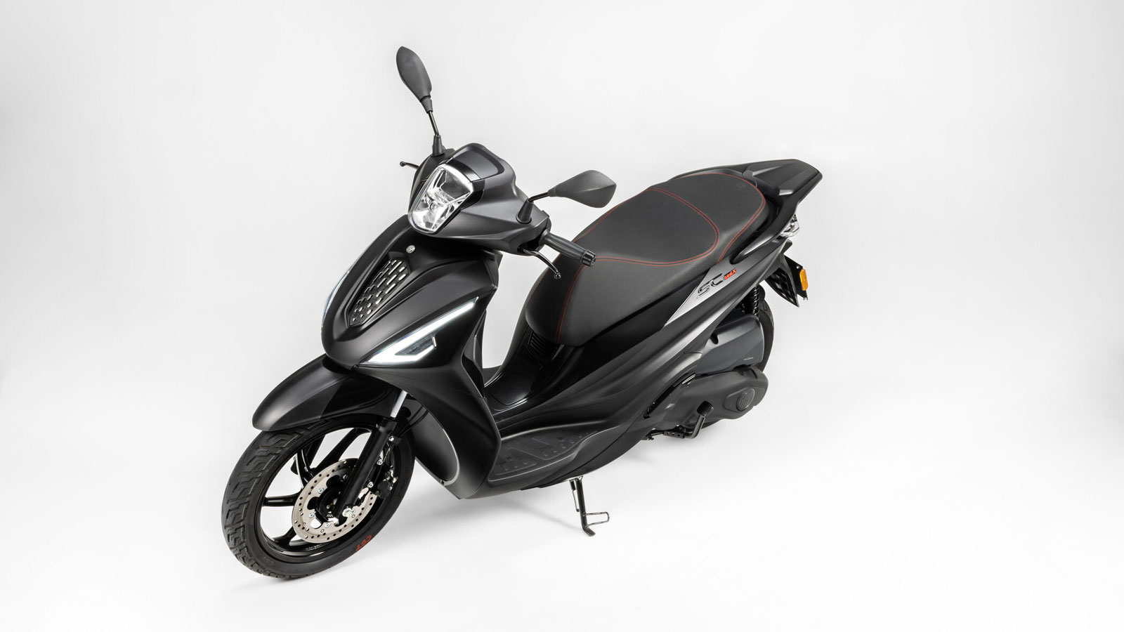 Morbidelli SC 125LX: Πολυτελές scooter σε μεγάλους τροχούς, στα 2.690 ευρώ