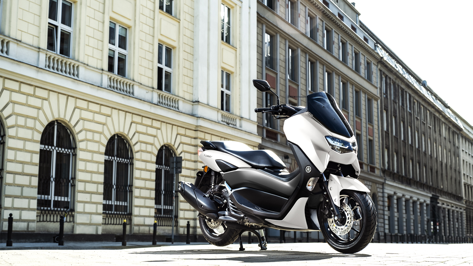 Nmax 125 & 155: ο καλύτερος τρόπος να μετακινείστε στην πόλη