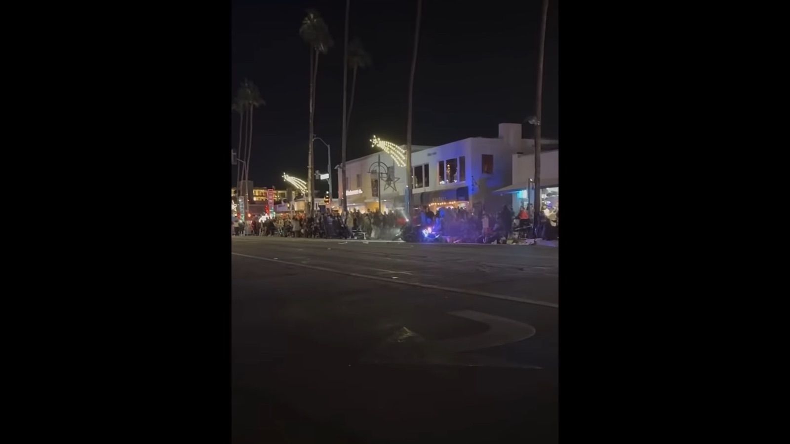 Αστυνομικός κάνει σούζα και τραυματίζει κόσμο (+video)