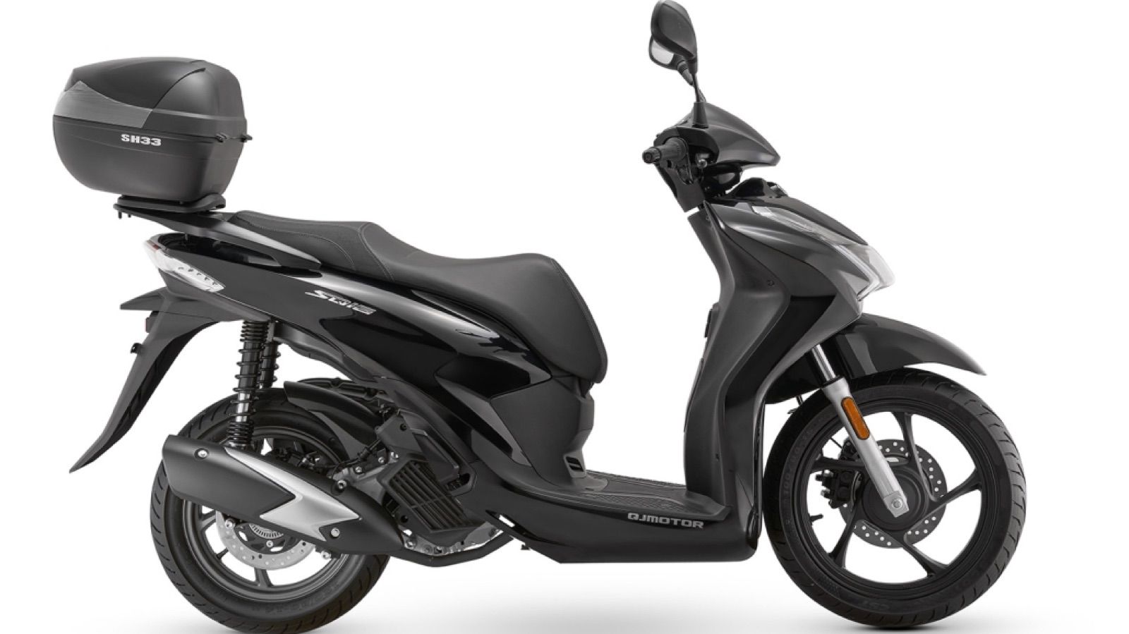 QJMotor SQ16 125 ABS/TCS TOP-BOX: Απλετοι χώροι και χαμηλή κατανάλωση