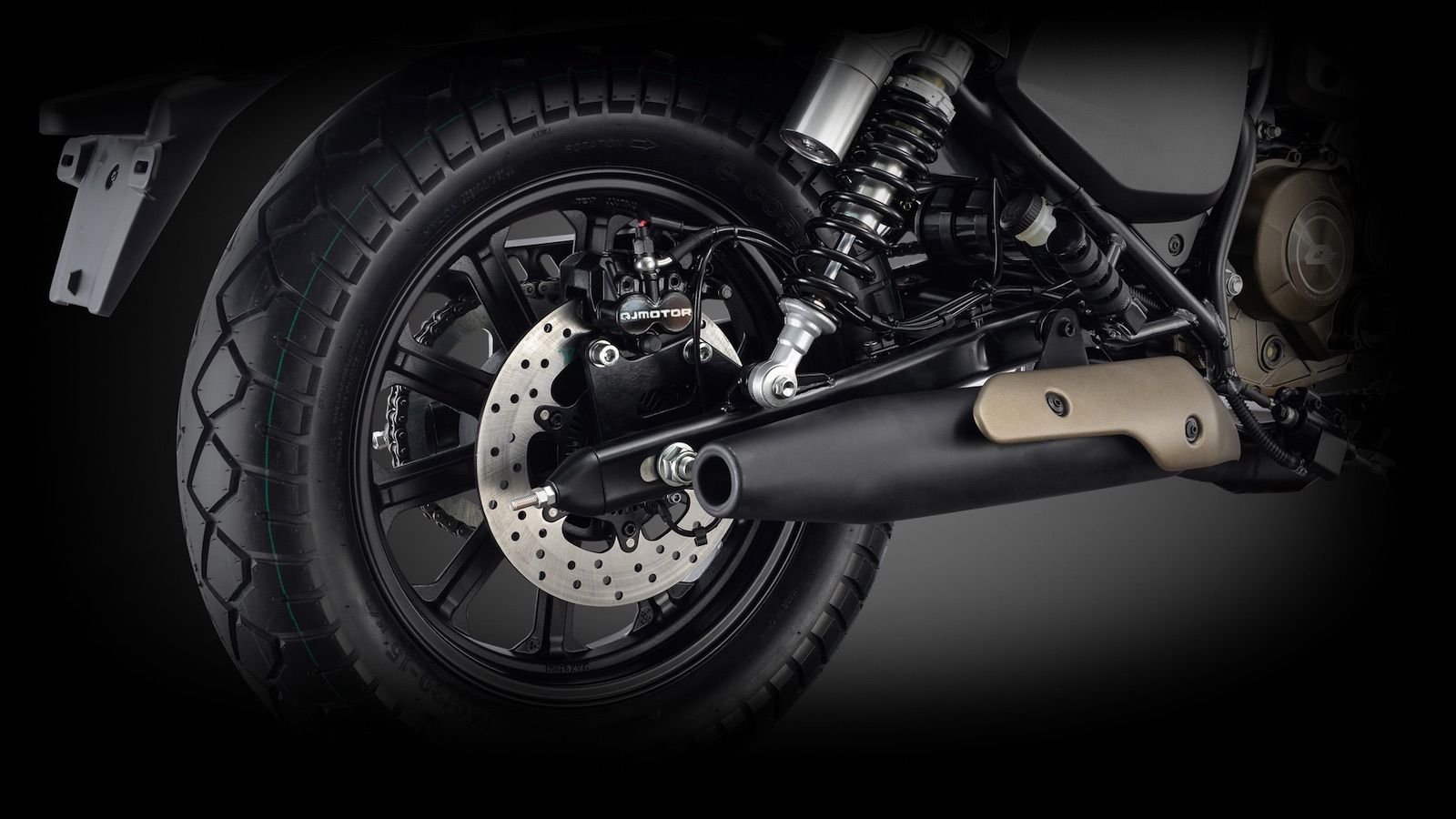 QJMotor SRV 125 ABS: Ρετρό με αυτονομία που σε βγάζει όλη την εβδομάδα