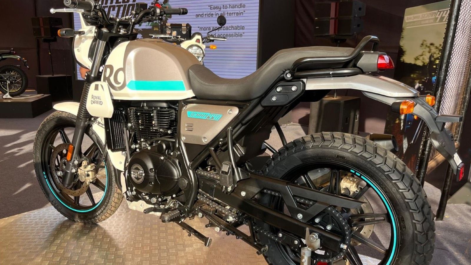 Royal Enfield Scram 440: Περισσότερα κυβικά, 6ατάχυτο κιβώτιο και απενεργοποιούμενο ABS