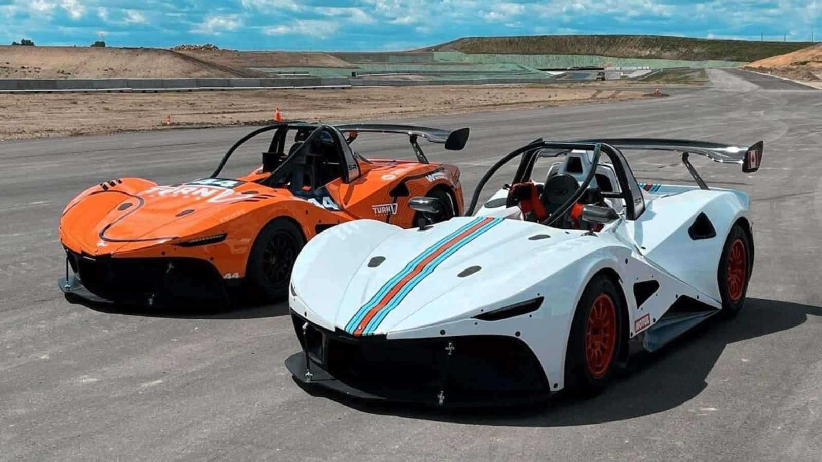 Rush SR: Τετράτροχη supersport με μοτέρ GSX-R