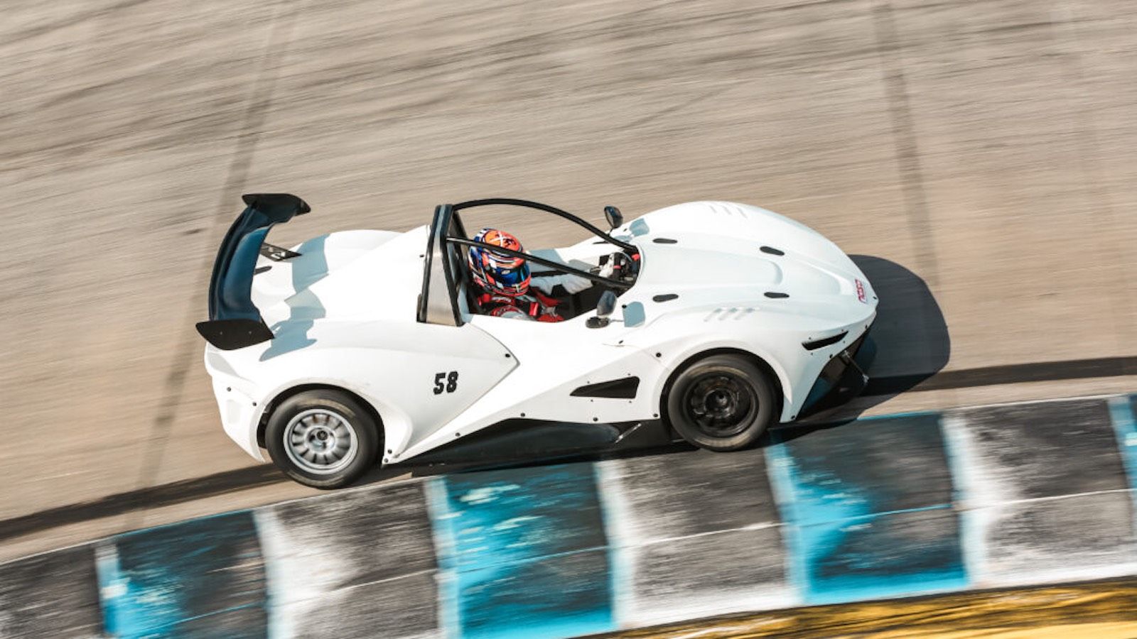 Rush SR: Τετράτροχη supersport με μοτέρ GSX-R