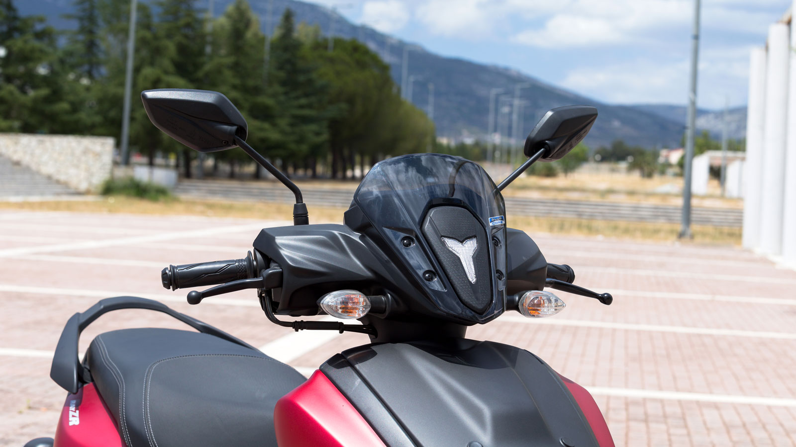 Yamaha Ray ZR - Υποψήφιο για Best Scooter by LS2