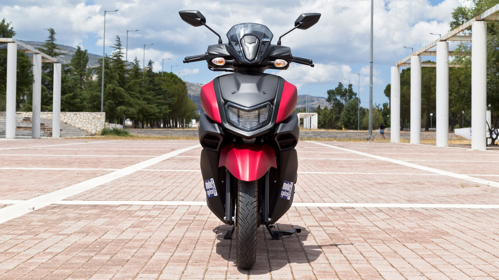 Yamaha Ray ZR - Υποψήφιο για Best Scooter by LS2