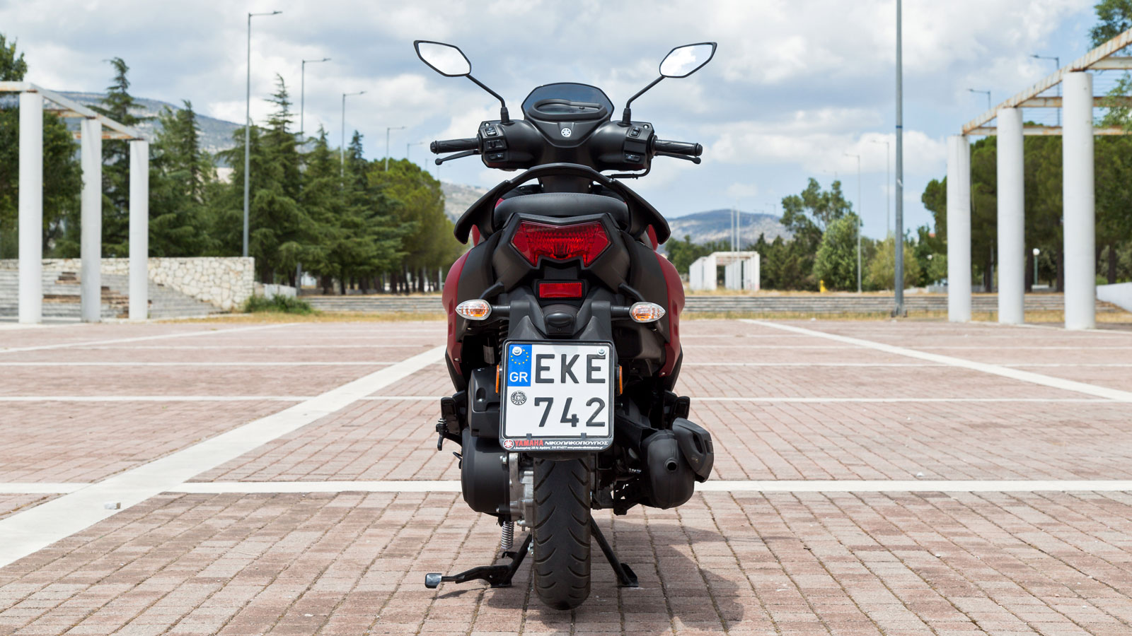 Yamaha Ray ZR - Υποψήφιο για Best Scooter by LS2