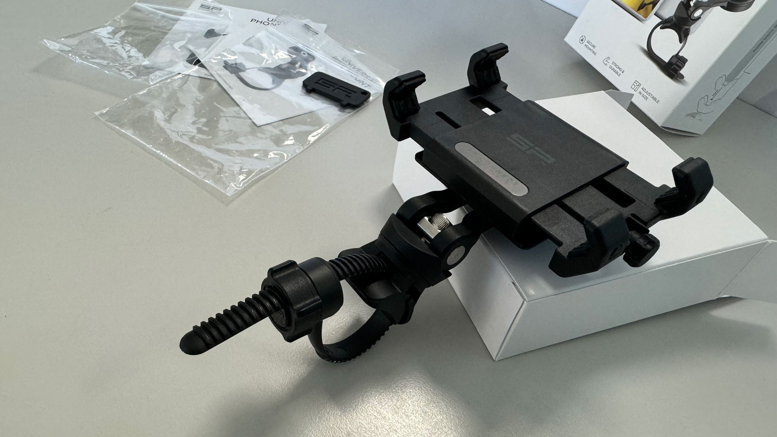 Test SP-Connect Bike Bundle: Στιβαρό και ασφαλές κράτημα