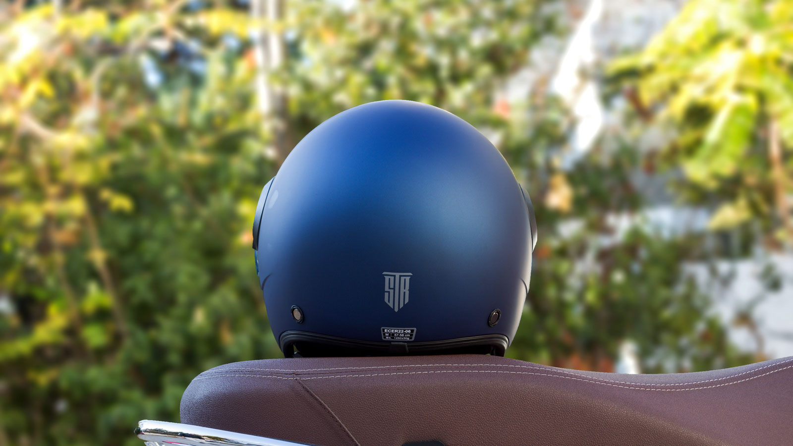 Test κράνος STR Pilot: Ρετρό σχεδιασμός και ECE 22-06 προδιαγραφών