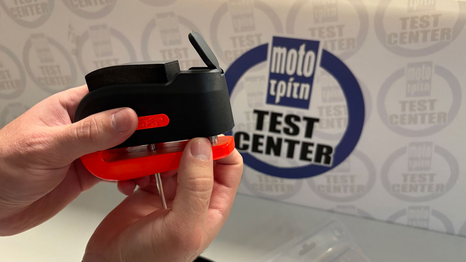 Παρουσίαση: Κλειδαριά SXP MDA01 με συναγερμό και πύρο 10 χιλιοστών