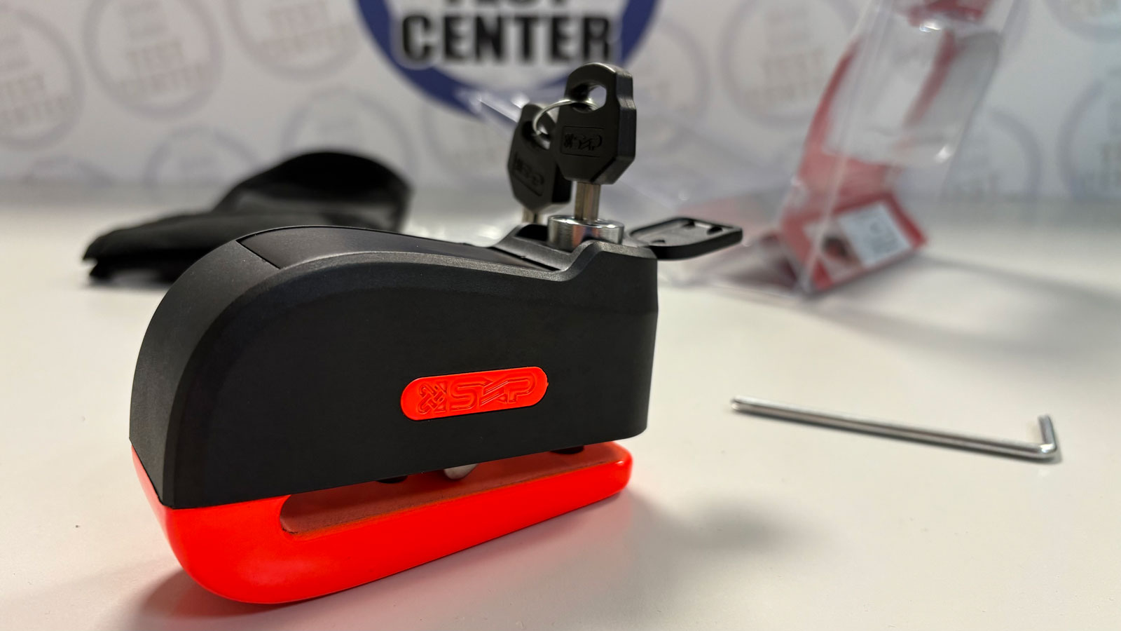 Παρουσίαση: Κλειδαριά SXP MDA01 με συναγερμό και πύρο 10 χιλιοστών