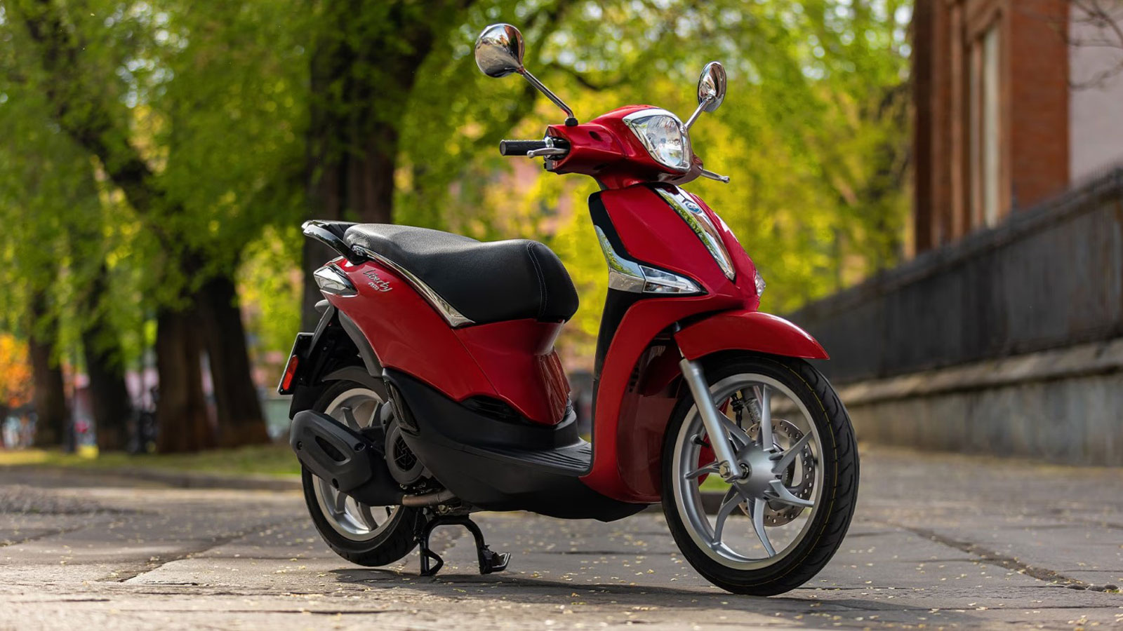 Piaggio Λυμπερόπουλος: Ετοιμοπαράδοτα τα Liberty με 300 ευρώ όφελος