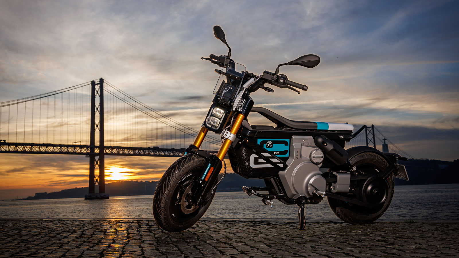 BMW CE 02 ή αλλιώς eParkourer