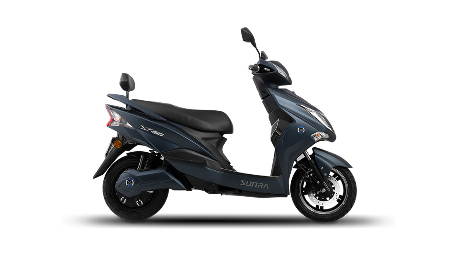 Ηλεκτρικά scooter με δίπλωμα μοτοποδηλάτου και τουλάχιστον 65χλμ αυτονομία