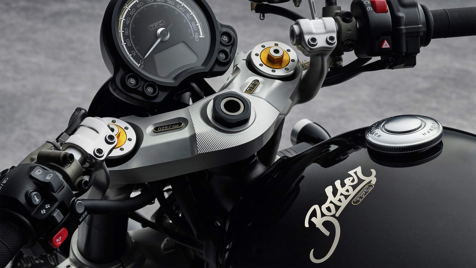 Triumph Bonneville Bobber TFC 2025: Eκλεπτυσμένο (και περιορισμένο) αριστούργημα