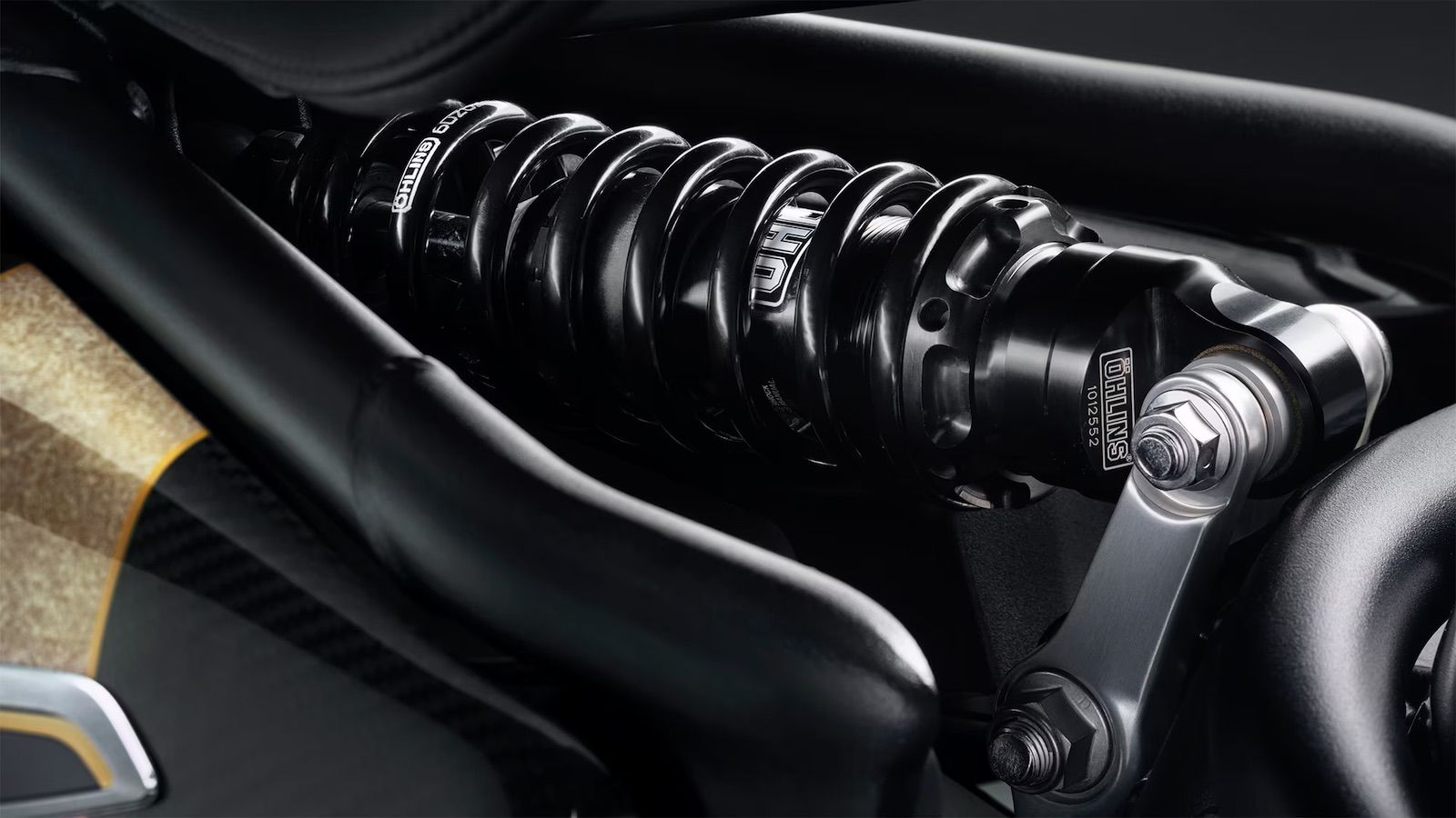 Triumph Bonneville Bobber TFC 2025: Eκλεπτυσμένο (και περιορισμένο) αριστούργημα