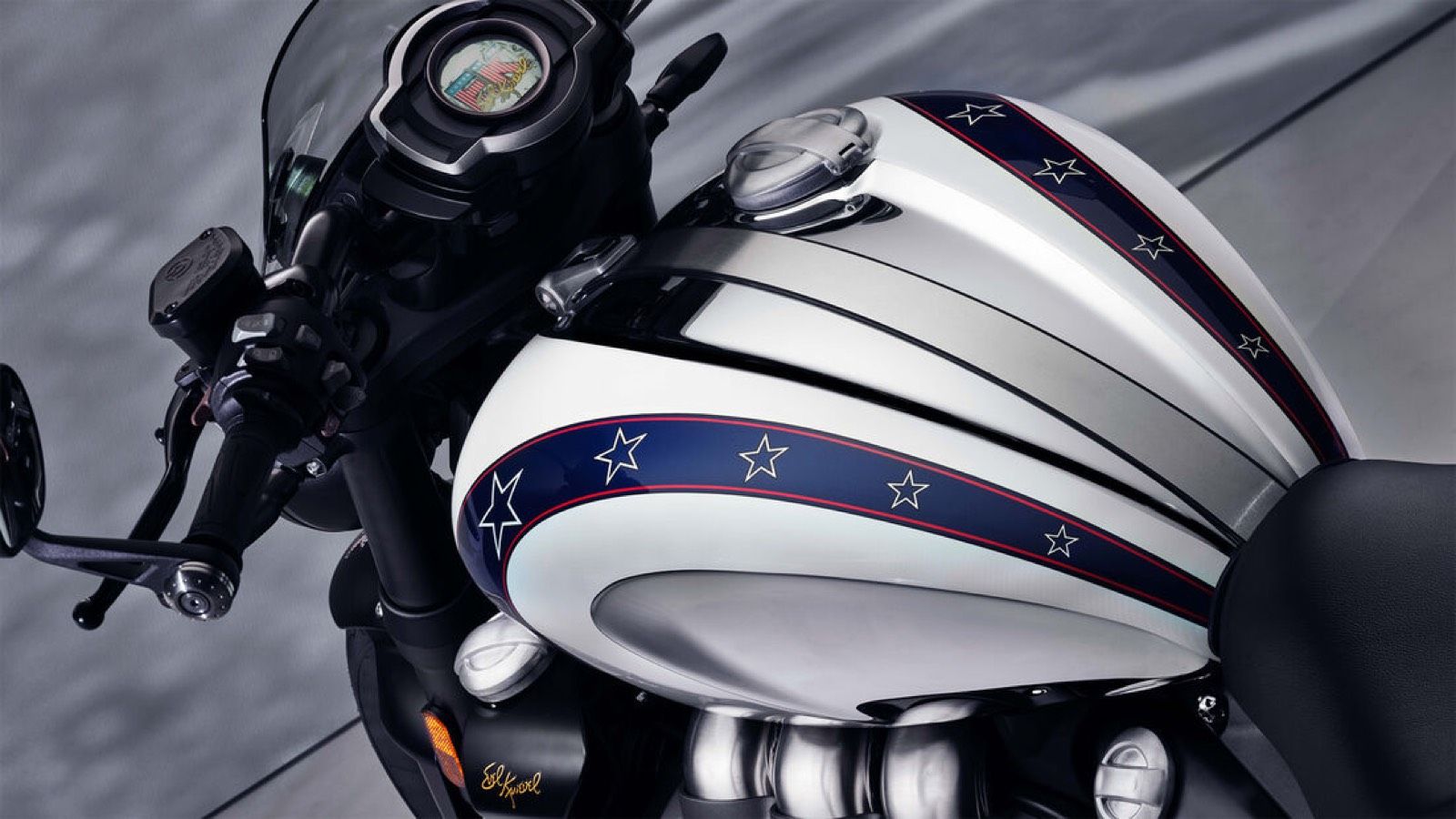Triumph Rocket III Evel Knievel Limited Edition: Επετειακή έκδοση του μεγάλου muscle roadster