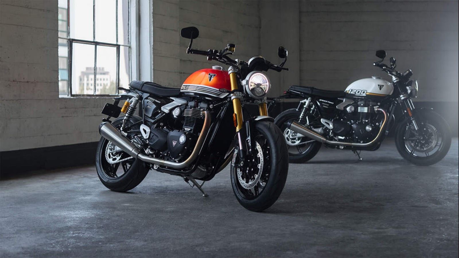 Triumph Speed Twin 1200: Ταχύτερη με 105 ίππους και έκδοση RS με Ohlins