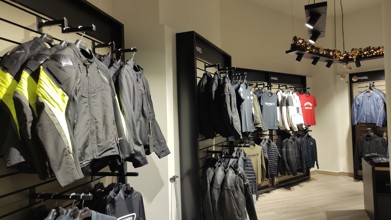 Εγκαίνια για την Triumph στην Αγ. Παρασκευή με παρουσίαση της Tiger Sport 800