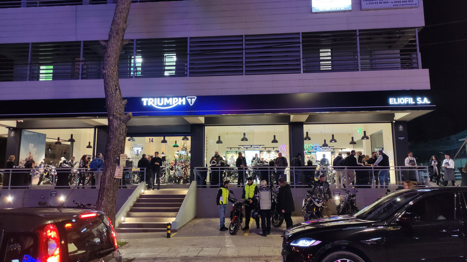 Εγκαίνια για την Triumph στην Αγ. Παρασκευή με παρουσίαση της Tiger Sport 800