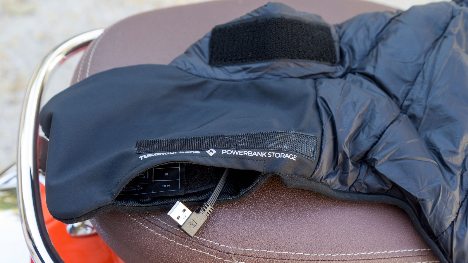 Test Tucano Urbano Bibwarm: Θερμαινόμενη λαιμουδιέρα από 60 ευρώ