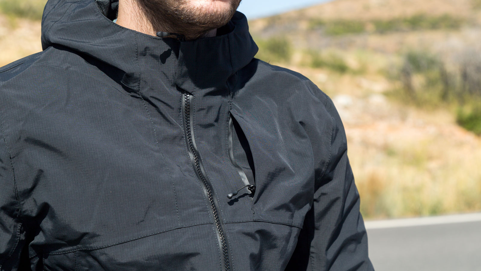 Test Tucano Urbano Hydroscud New Step: Κομψό με αντιανεμική προστασία