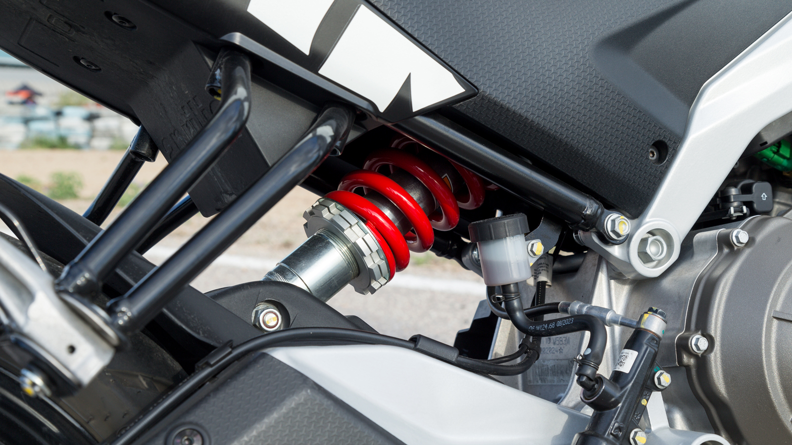 Πίσω ανάρτηση χωρίς μοχλικό.