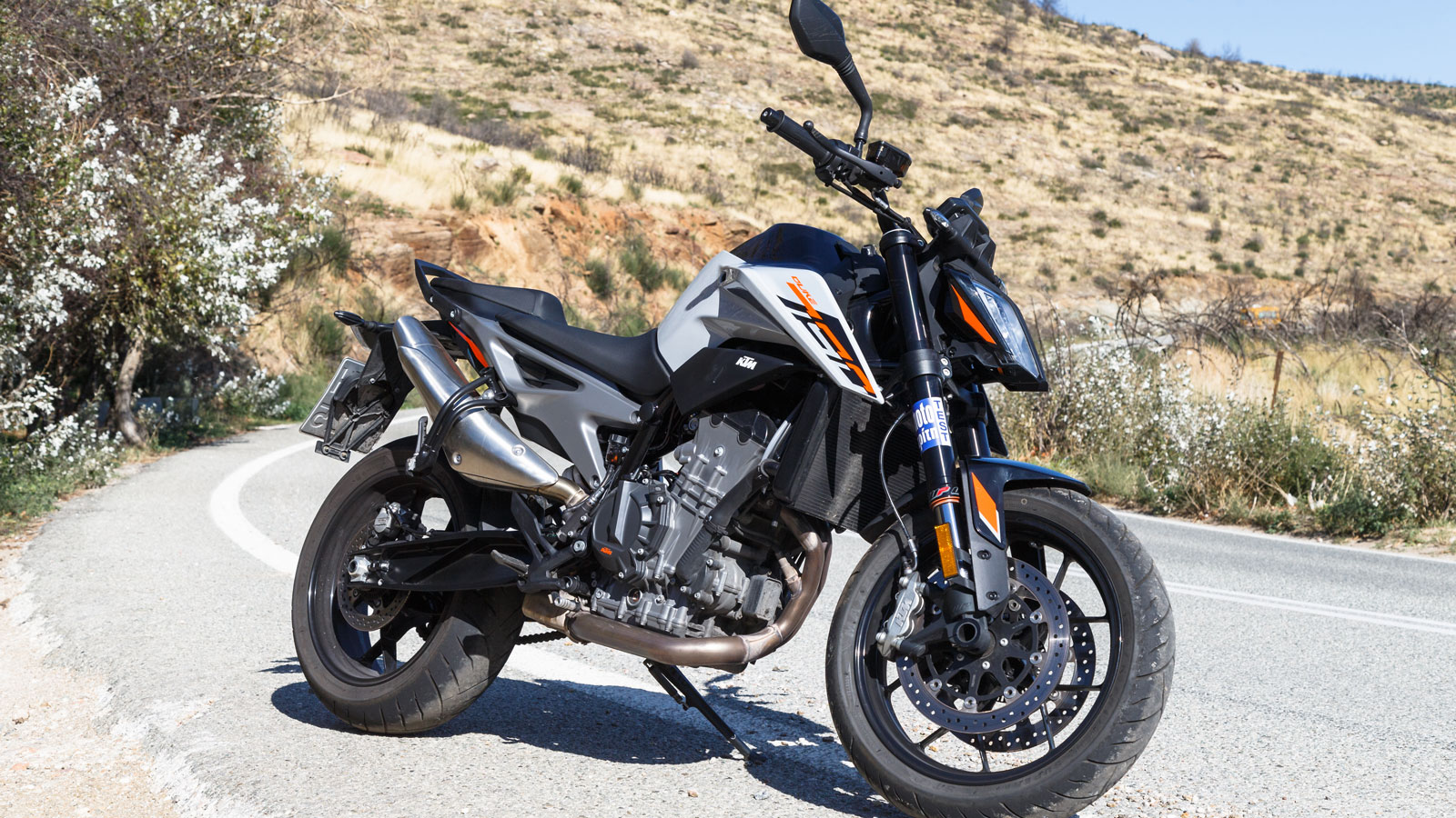 KTM 790 Duke - Test