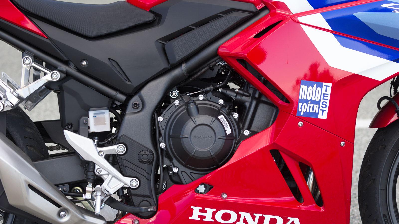  Δοκιμή Honda CBR 500R - Με «κουστούμι» Supersport βλέψεων