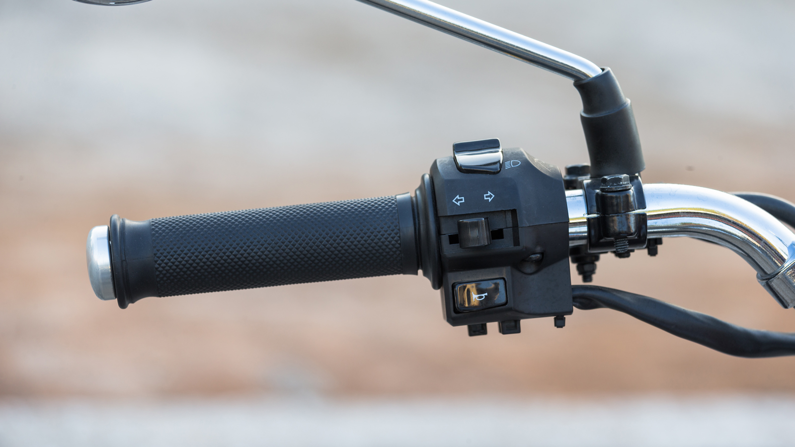 Royal Enfield Interceptor 650 Mark II – Φώτα, κάμερα…πάμε!