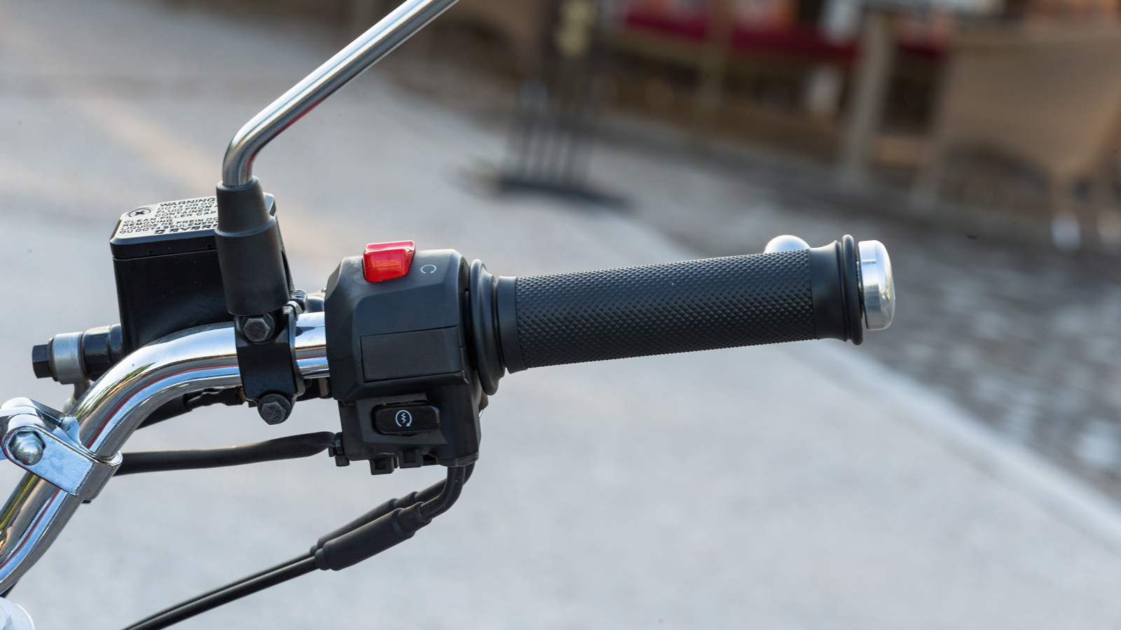 Royal Enfield Interceptor 650 Mark II – Φώτα, κάμερα…πάμε!