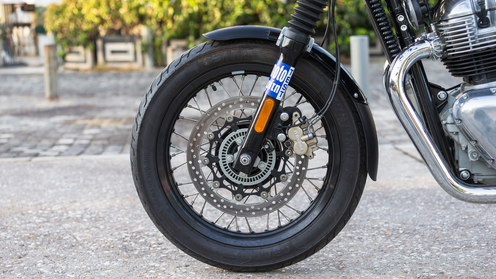 Royal Enfield Interceptor 650 Mark II – Φώτα, κάμερα…πάμε!