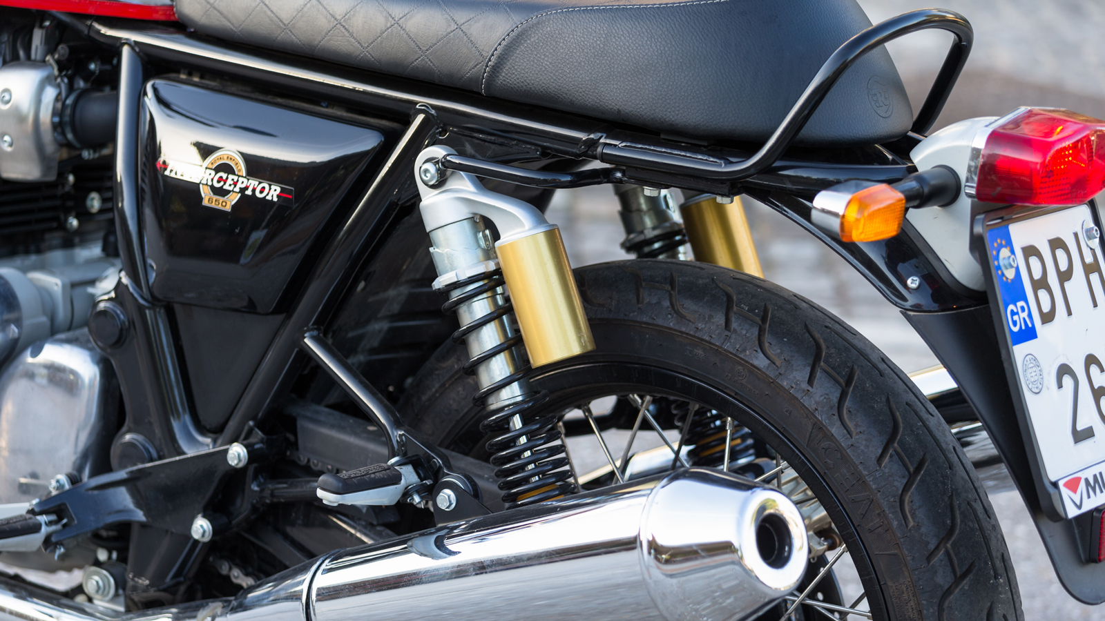 Royal Enfield Interceptor 650 Mark II – Φώτα, κάμερα…πάμε!