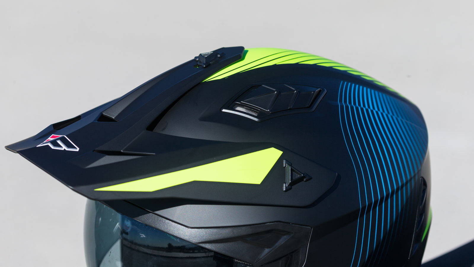 Test FSD FS-X1: Adventure jet με βάρος μόλις 1.110 γραμμάρια