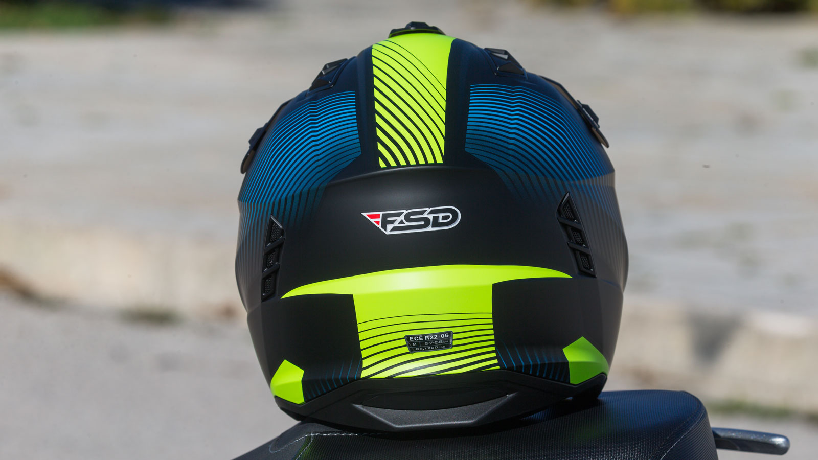 Test FSD FS-X1: Adventure jet με βάρος μόλις 1.110 γραμμάρια