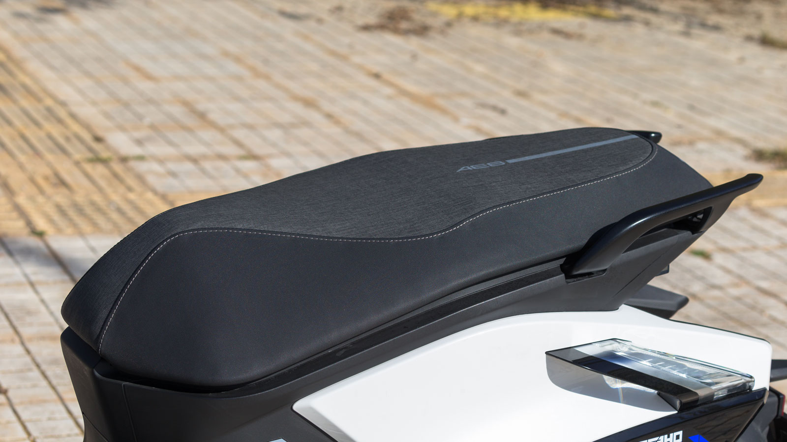 Test - Zeeho AE8+ 2025