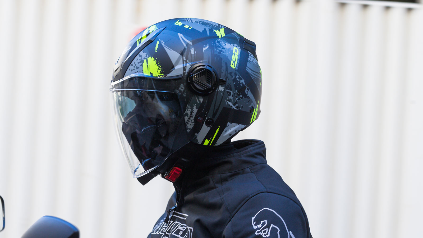 Test FSD FS-760: Jet με διπλή ζελατίνα