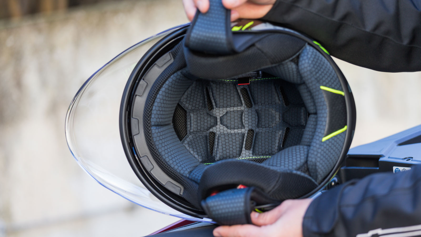 Test FSD FS-760: Jet με διπλή ζελατίνα