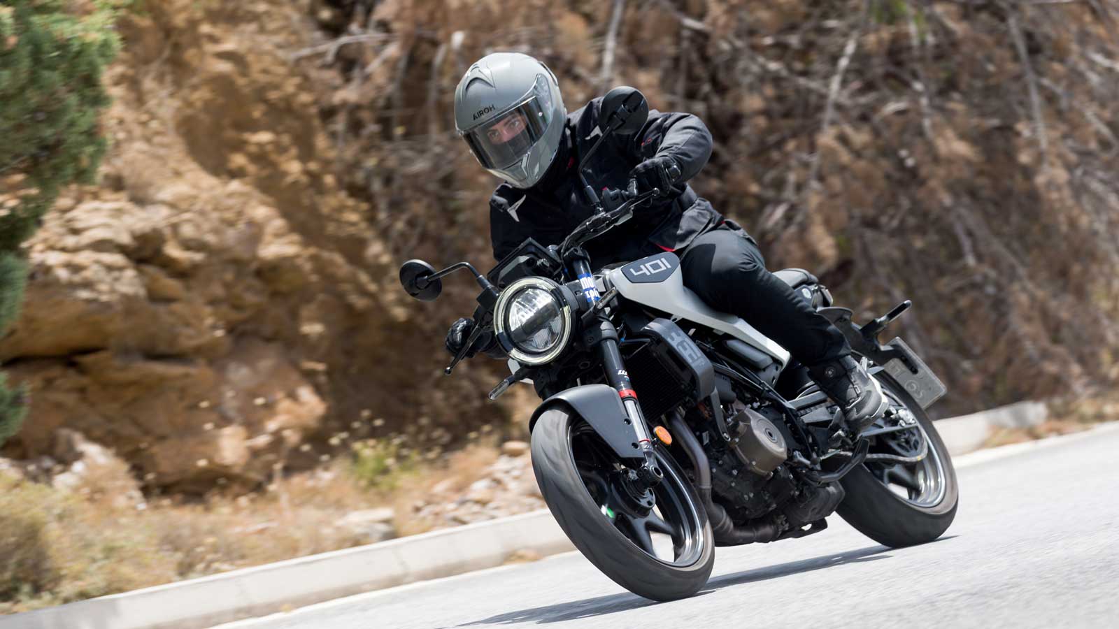 Husqvarna Vitpilen 401: Υποψήφιο για Best Commuter by LS2