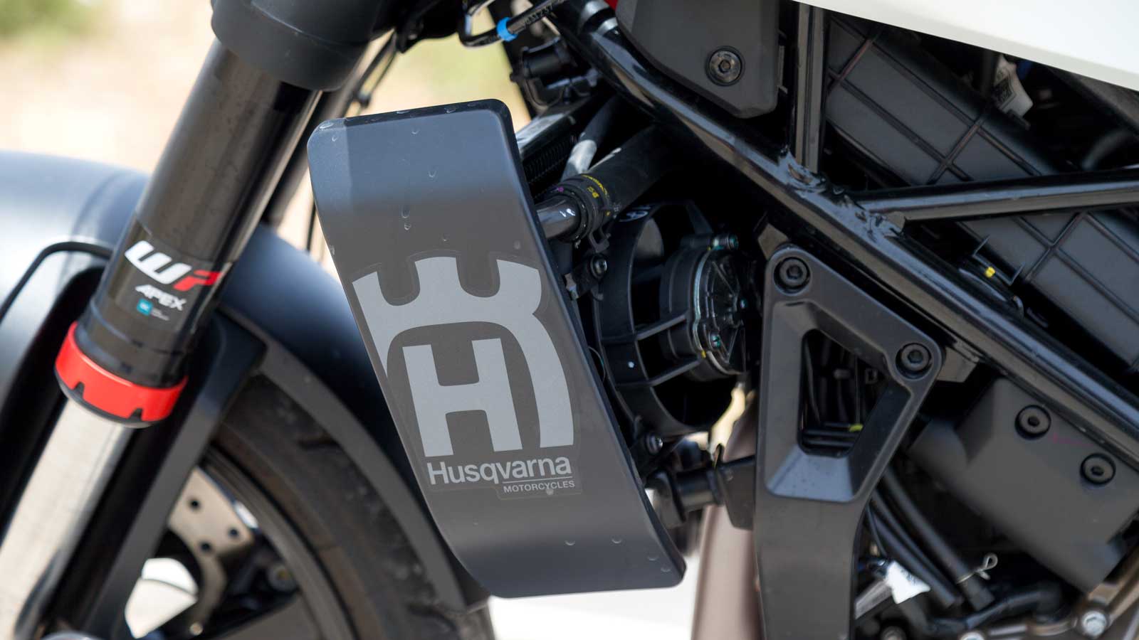 Husqvarna Vitpilen 401: Υποψήφιο για Best Commuter by LS2