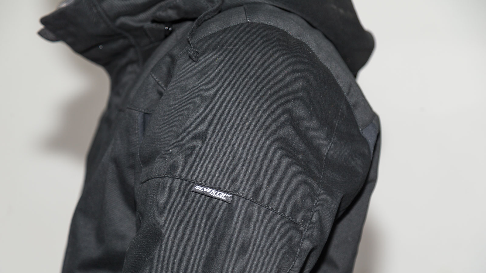 Test Seventy Degrees SD-JC73: Casual και αδιάβροχο