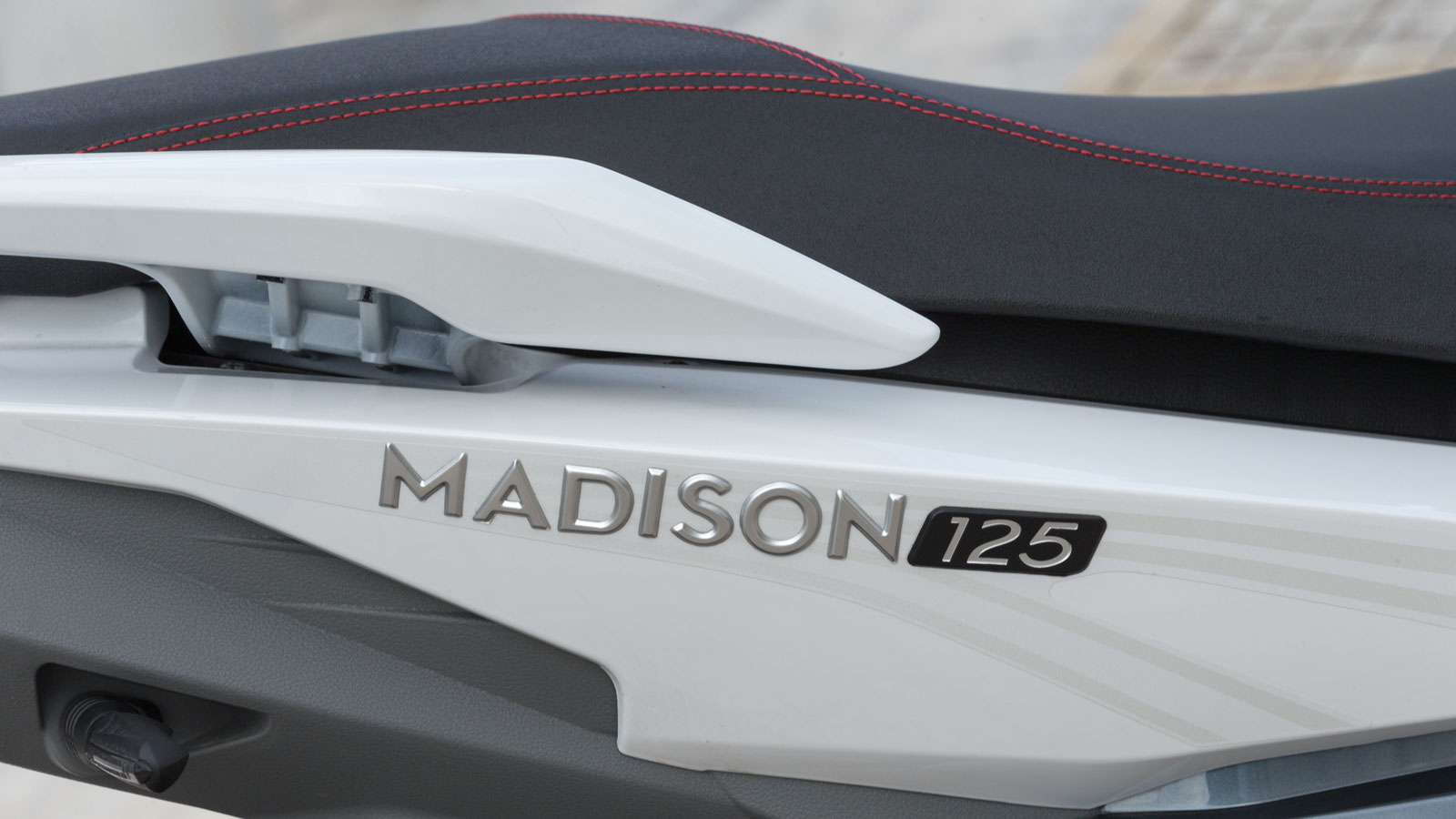 Malaguti Madison 125: Υποψήφιο για Best Scooter by LS2